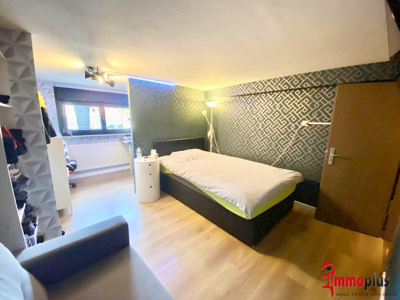 Maison - 85 m² - 5 pièces