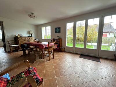 Maison - 140 m² - 6 pièces
