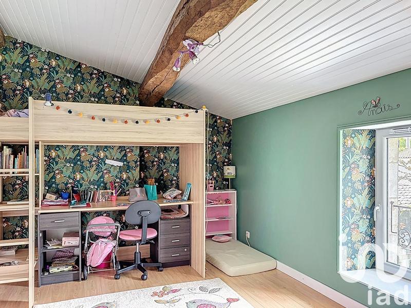 Maison - 181 m² - 5 pièces