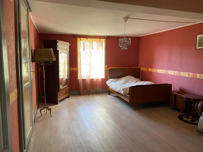 Maison - 110 m² - 7 pièces