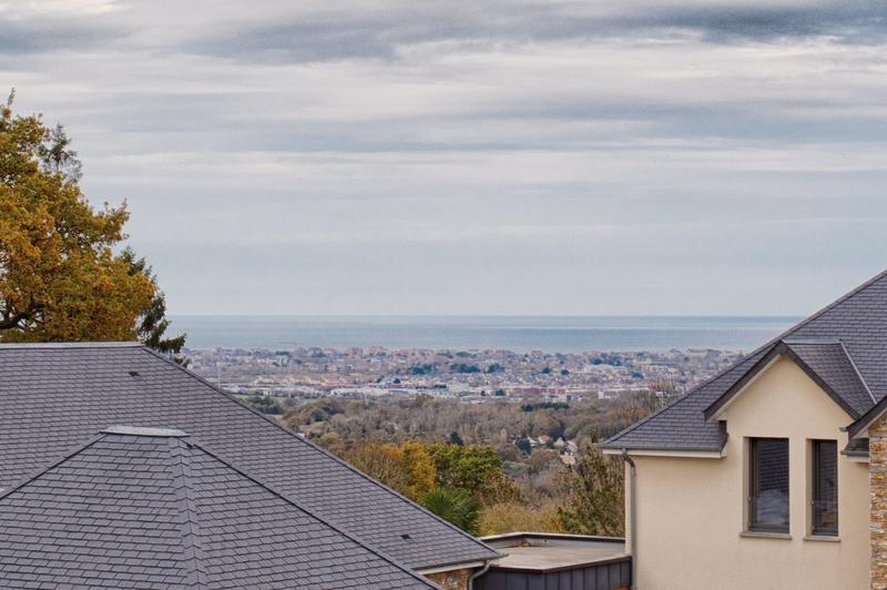 Villa - 193 m² - 9 pièces