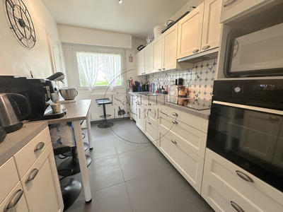 Appartement - 105 m² - 5 pièces