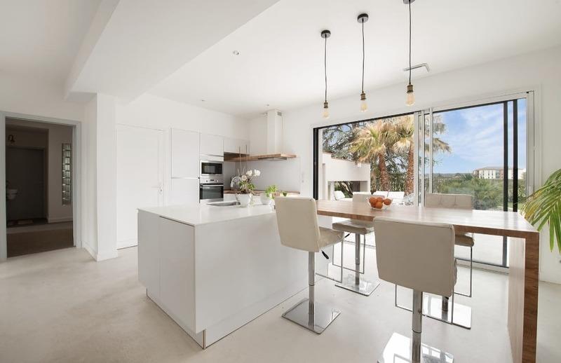 Villa - 245 m² - 8 pièces