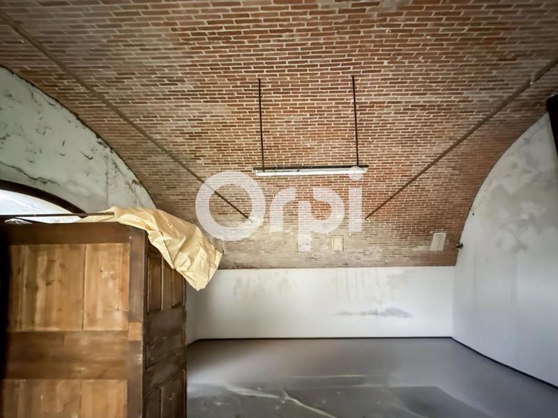 Maison - 209 m² - 9 pièces