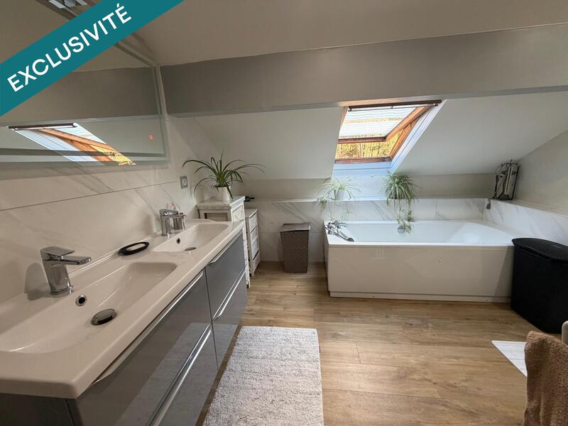 Maison - 112 m² - 6 pièces