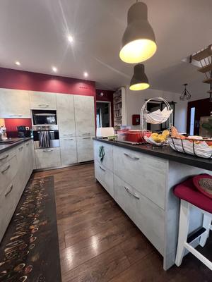 Maison - 137 m² - 5 pièces