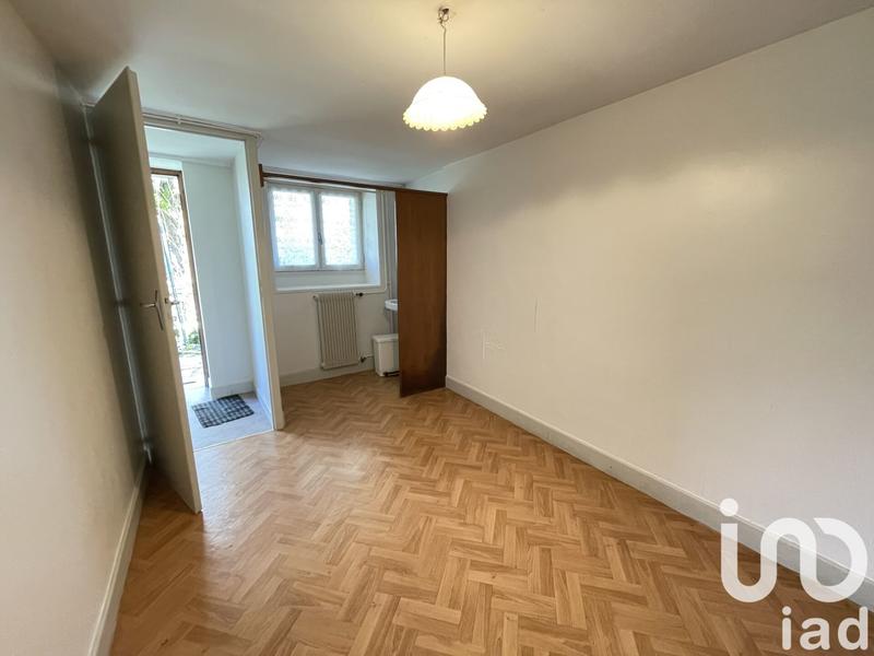 Maison de village - 300 m² - 15 pièces