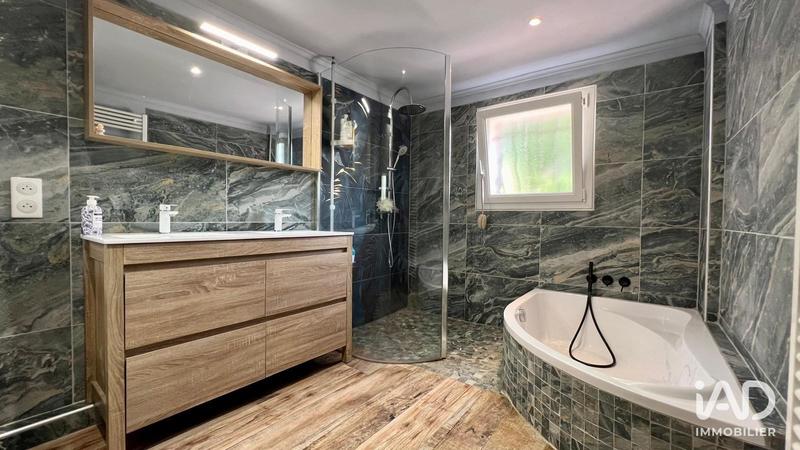 Maison - 175 m² - 4 pièces