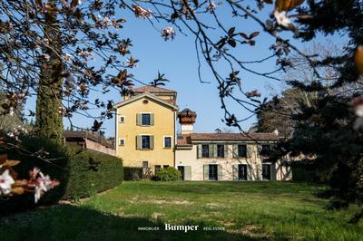 Maison ancienne - 244 m² - 7 pièces