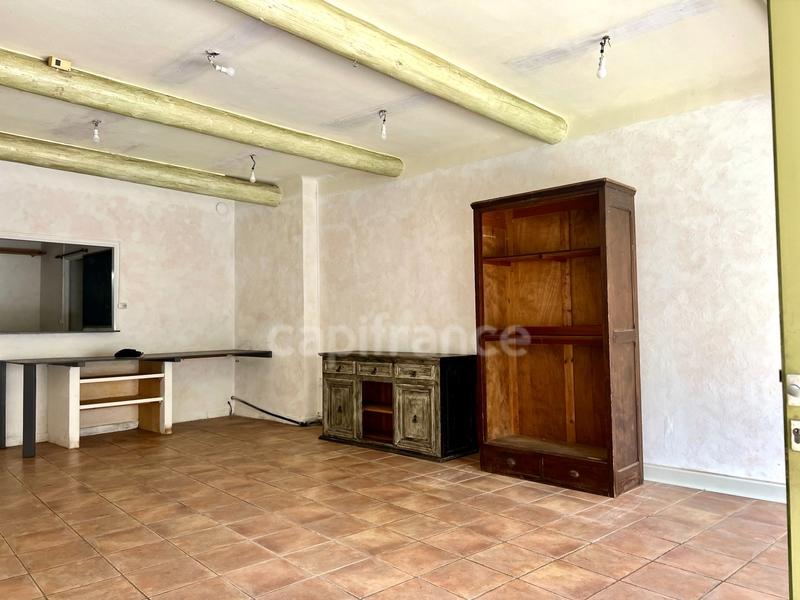 Local commercial - 57 m² - 1 pièce