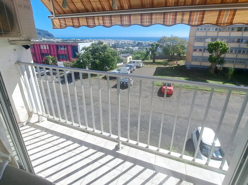 Appartement - 9 m² - 4 pièces