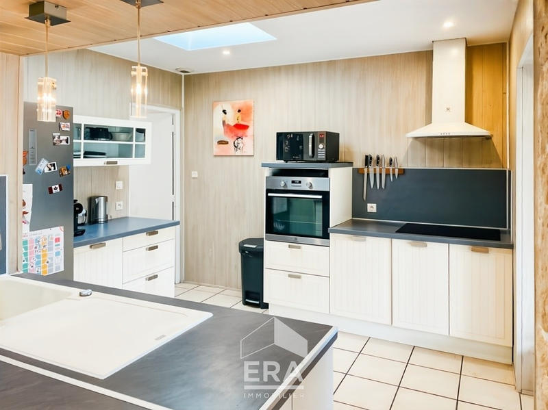 Maison - 97 m² - 4 pièces