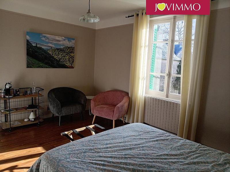 Maison - 160 m² - 5 pièces