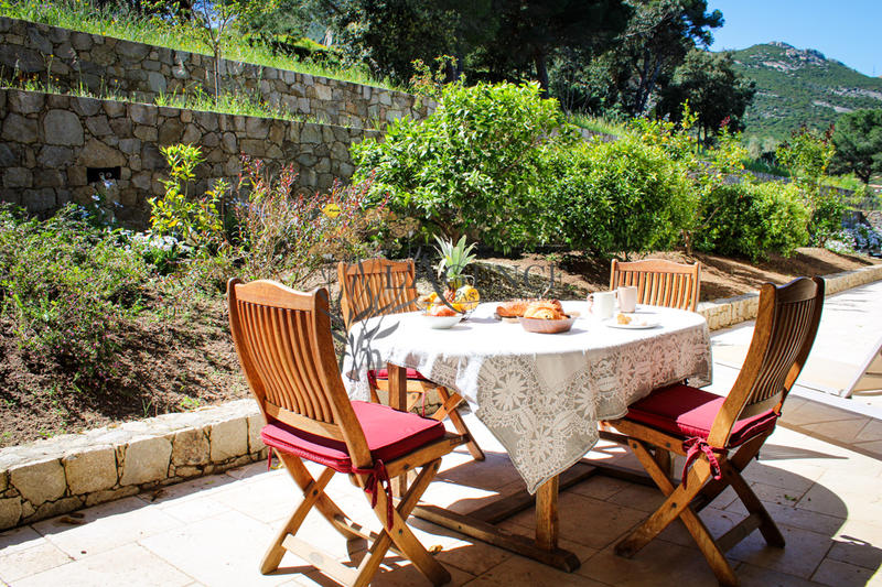 Maison - 200 m² - 5 pièces