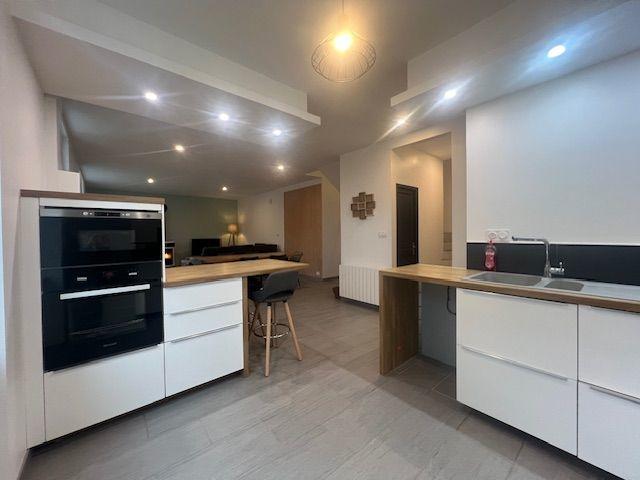 Maison - 90 m² - 3 pièces