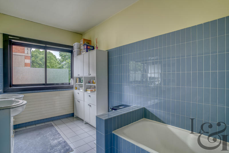 Appartement - 165 m² - 5 pièces