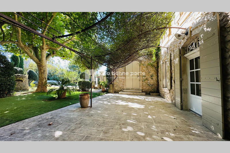 Maison de maîtres - 227 m² - 7 pièces