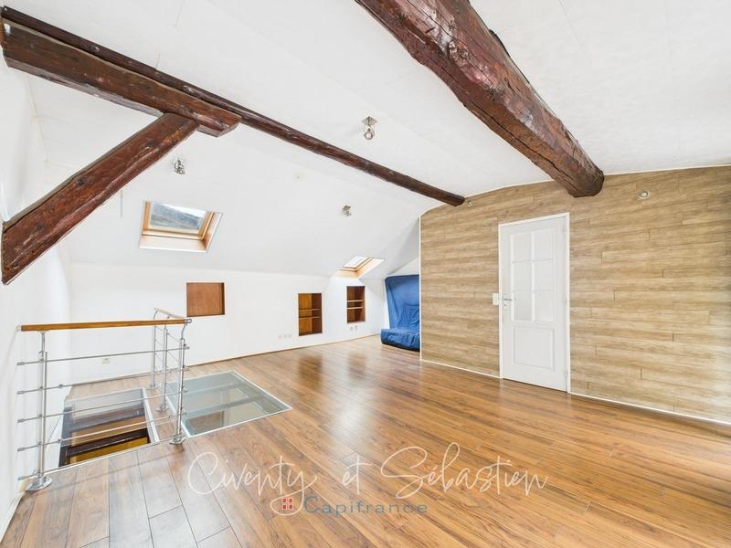 Maison - 104 m² - 3 pièces