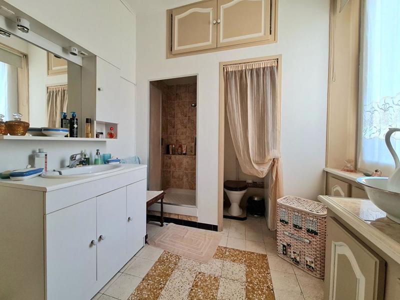 Maison - 197 m² - 8 pièces