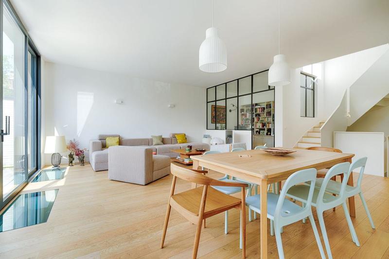 Maison d'architecte - 283 m² - 8 pièces