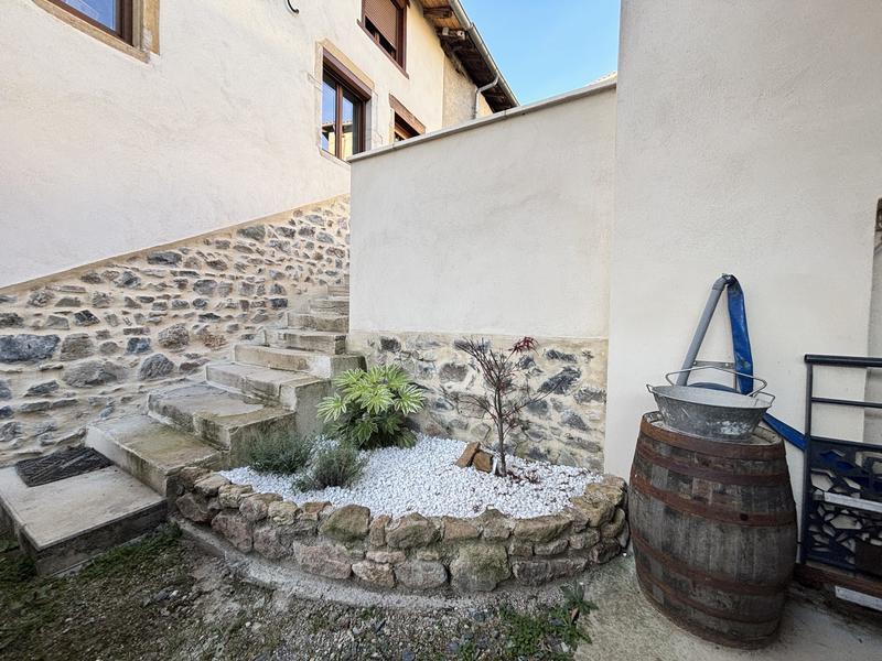 Maison ancienne - 180 m² - 9 pièces