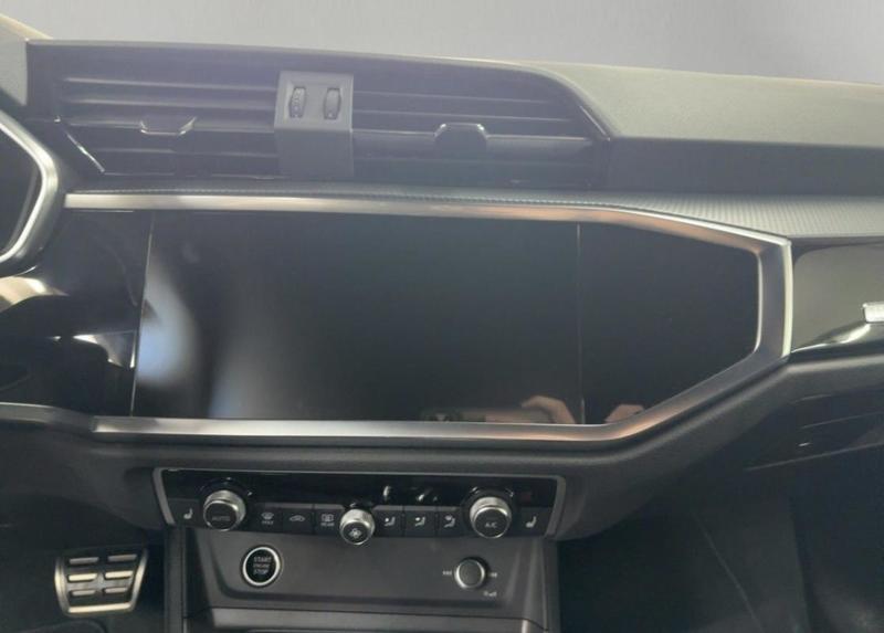 Audi Q3 Sportback 45 TFSIe 245 Hybride Rechargeable / Toit Ouvrant Camera de Recul Coffre Elec Audio Sonos Siege Rgulateur Distance