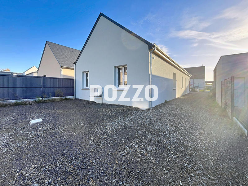 Maison - 94 m² - 5 pièces