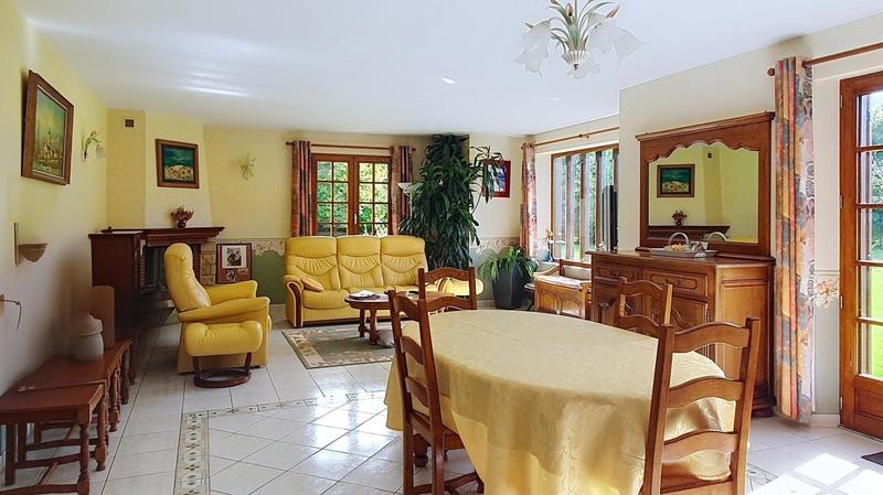 Maison - 162 m² - 5 pièces