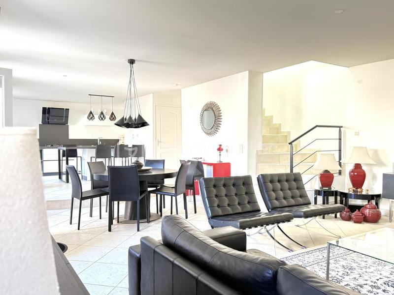 Maison - 133 m² - 5 pièces