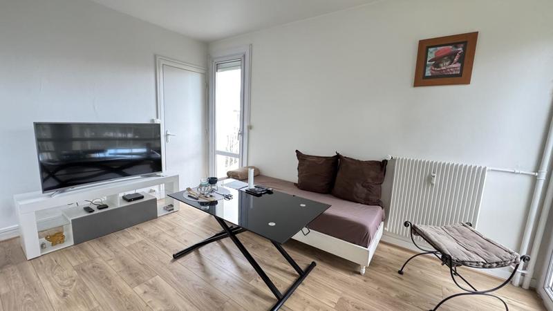 Appartement ancien - 7 m² - 3 pièces