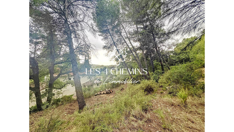 Maison - 185 m² - 7 pièces