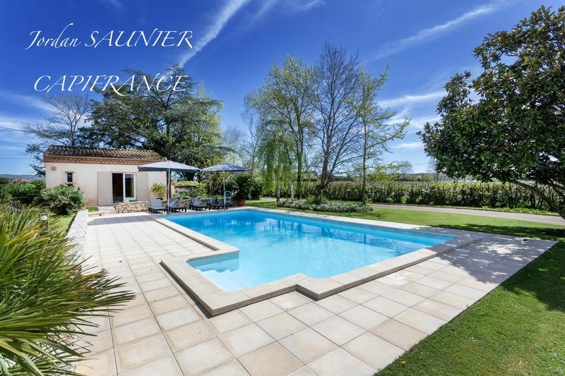 Maison - 182 m² - 7 pièces