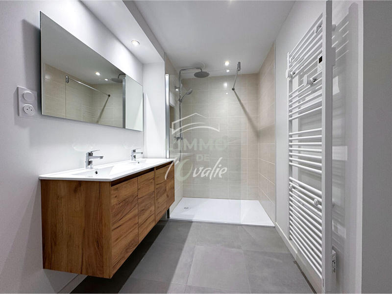 Maison - 105 m² - 4 pièces