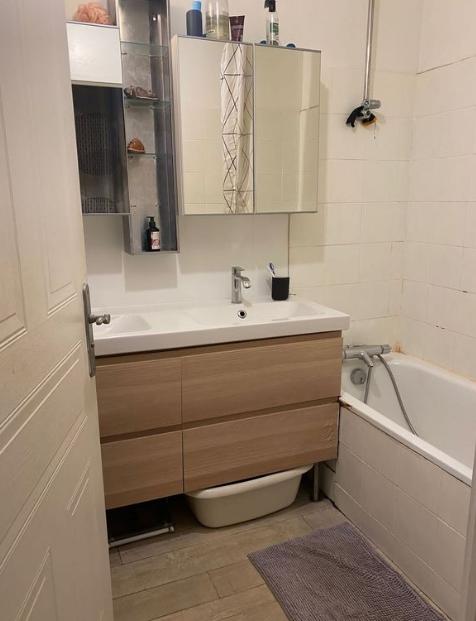 Appartement - 60 m² - 2 pièces