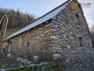 Maison ancienne - 120 m² - 1 pièce