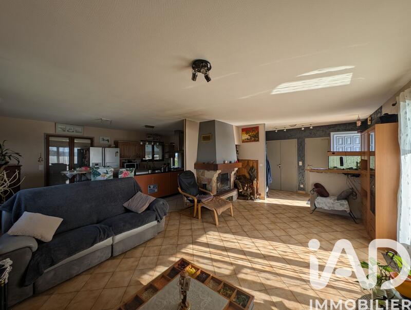 Maison - 150 m² - 7 pièces