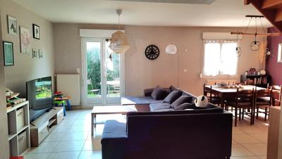 Maison - 198 m² - 6 pièces