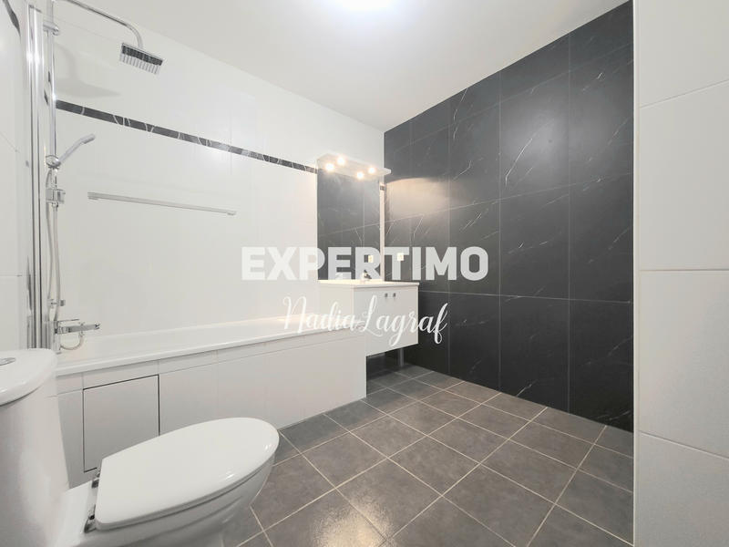 Appartement - 70 m² - 3 pièces