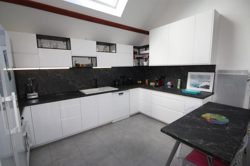 Appartement - 85 m² - 4 pièces