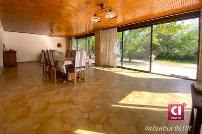 Maison - 185 m² - 7 pièces