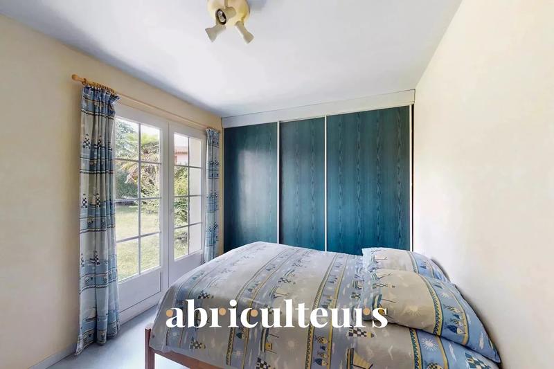 Maison - 160 m² - 5 pièces