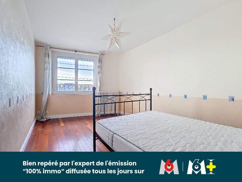 Maison - 245 m² - 7 pièces