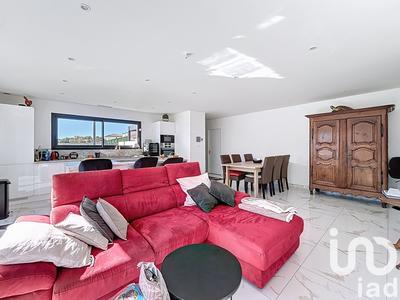 Maison - 93 m² - 4 pièces