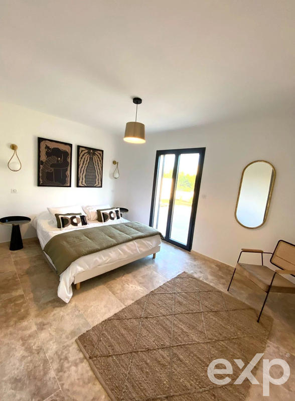 Villa - 137 m² - 4 pièces