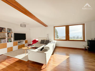 Maison - 280 m² - 6 pièces