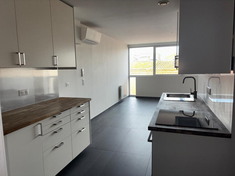 Appartement - 75 m² - 3 pièces