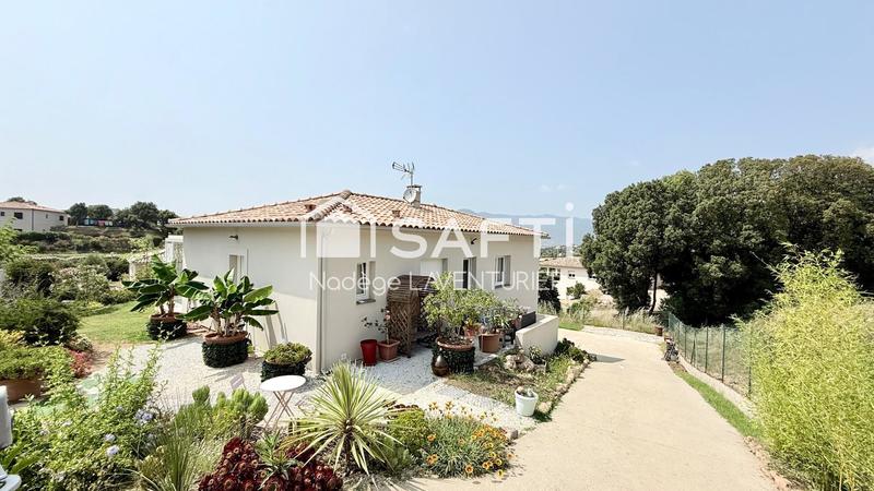 Villa - 104 m² - 4 pièces