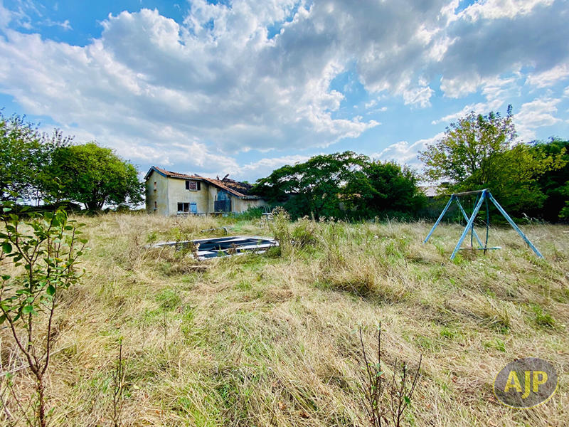 Maison - 217 m² - 7 pièces