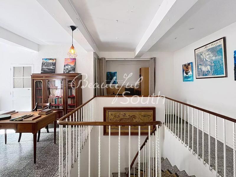 Maison de ville - 250 m² - 5 pièces