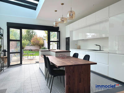 Maison - 135 m² - 5 pièces